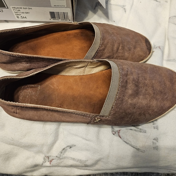 Frye Melanie Slip On Grey - Picture 1 of 12